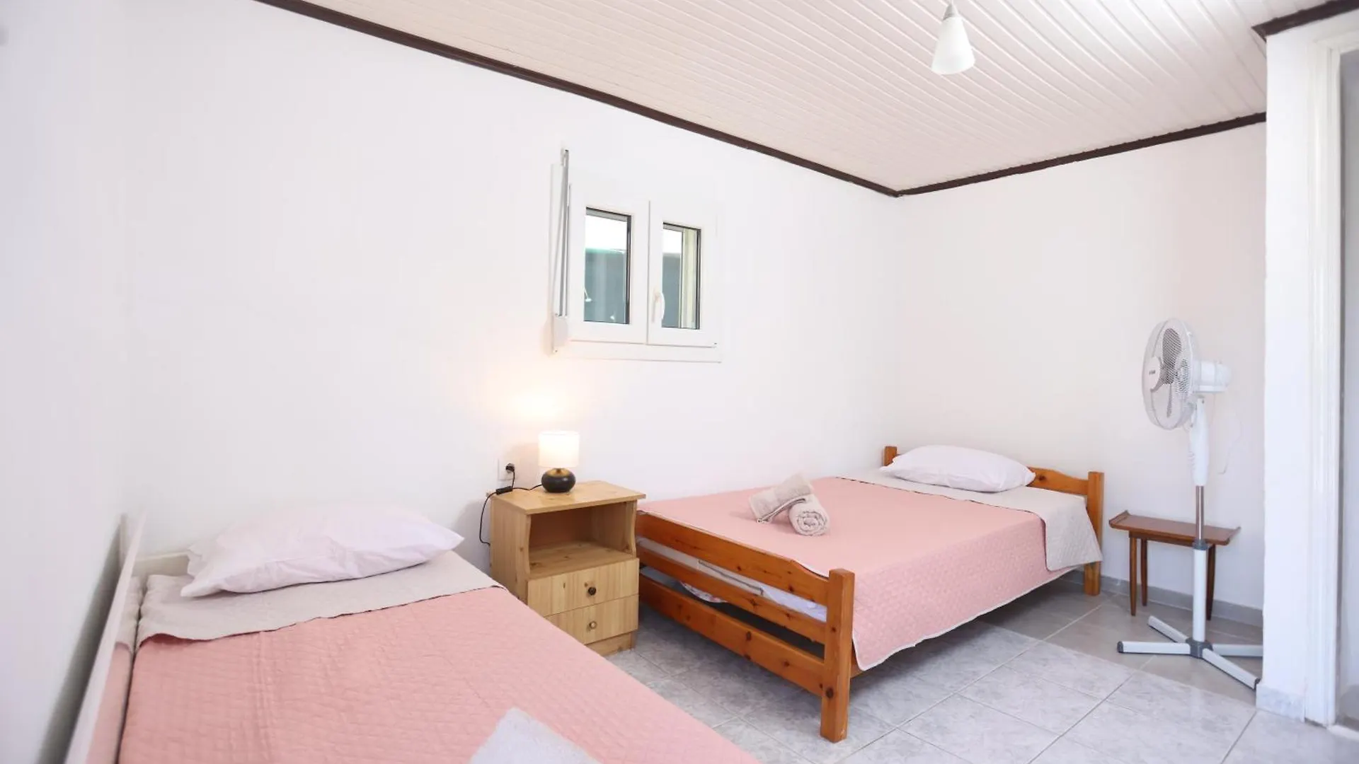 Nyaraló Comfy Family House Near The Beach Vergia