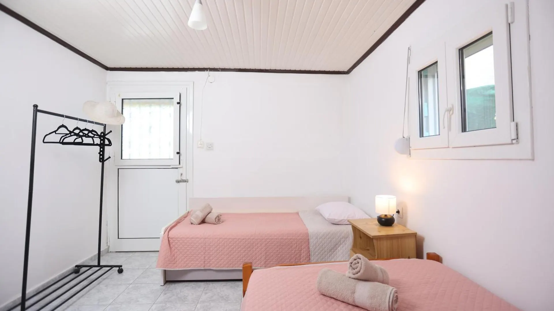 Nyaraló Comfy Family House Near The Beach Vergia